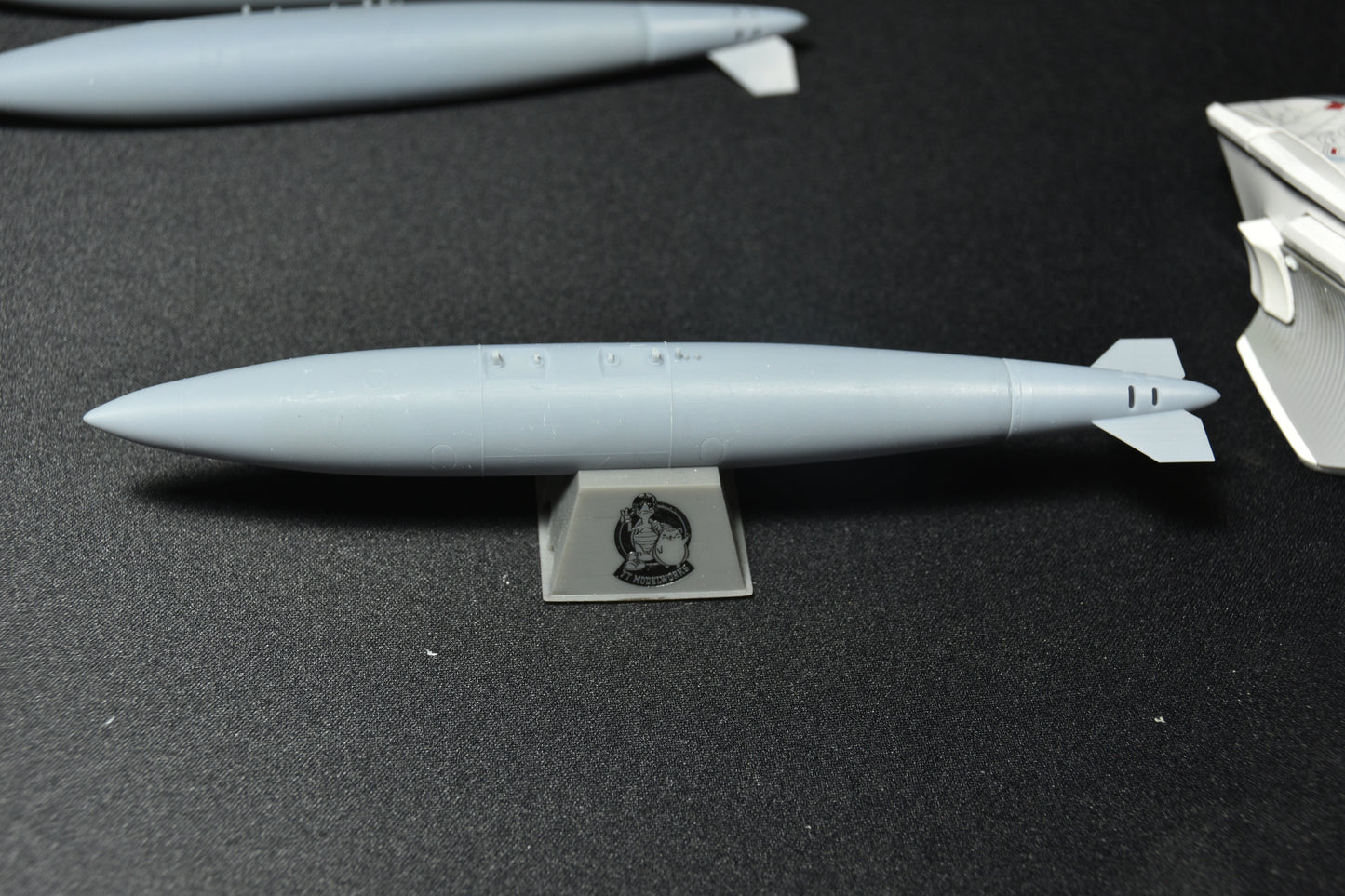 TTM32004 1/32 AERO 1D 300 Gallon Highspeed Drop Tank (Set of 1)