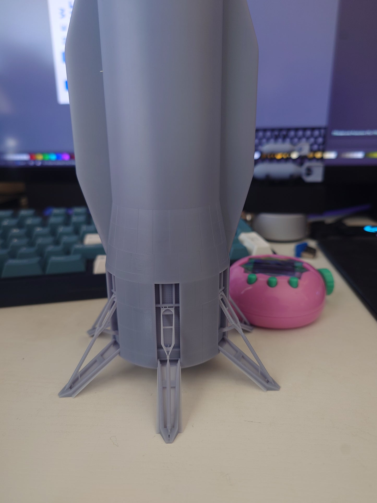 TTM14020 1/144 Blue Origin New Glenn 7x2 Heavy Lift Launch Vehicle