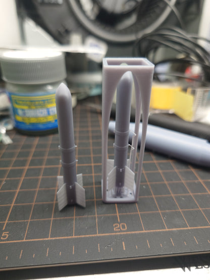 TTM48008 Tiny Tim 11.75" Rocket (Set of 2)